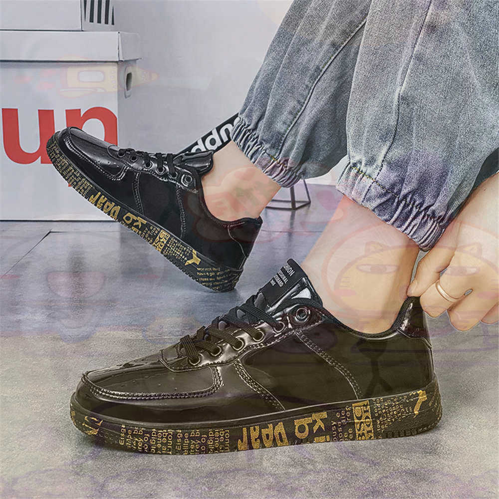 Round Foot Size 45 Sneakers Wh - Luxury Lifestyle Outfit ulasan dan harga